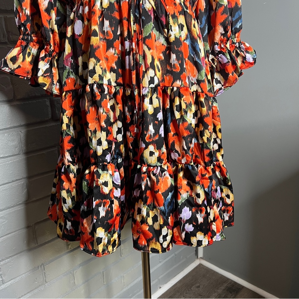 Entro Ruffle Multicolor Floral Mini Dress Size Large - Picture 8 of 16